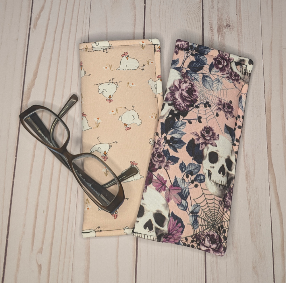 Floral Skull Eyeglass holder