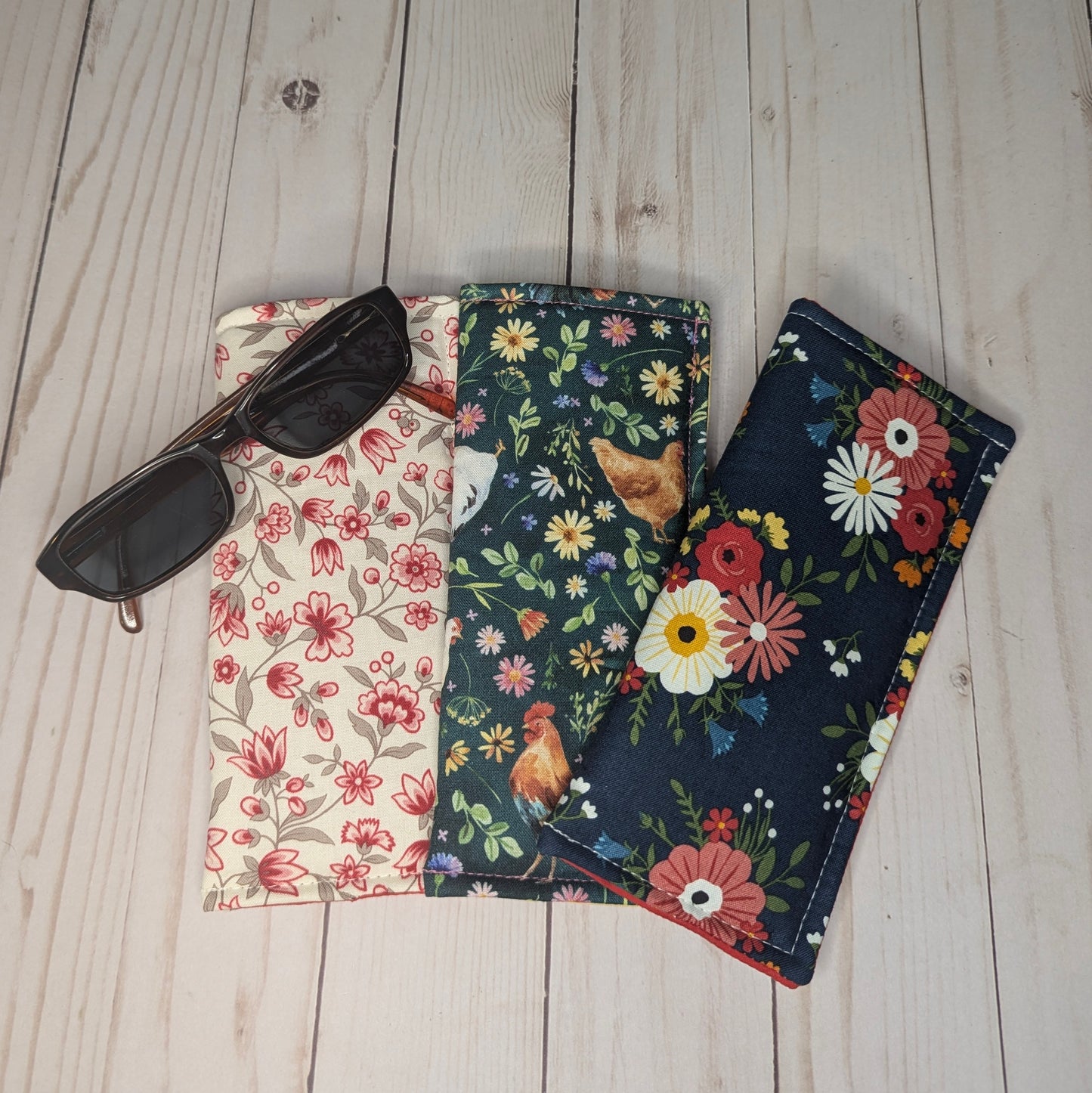 Floral Eyeglass holder