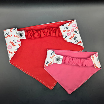 25¢ Kisses Valentine's Day Scrunchie Pet Bandana
