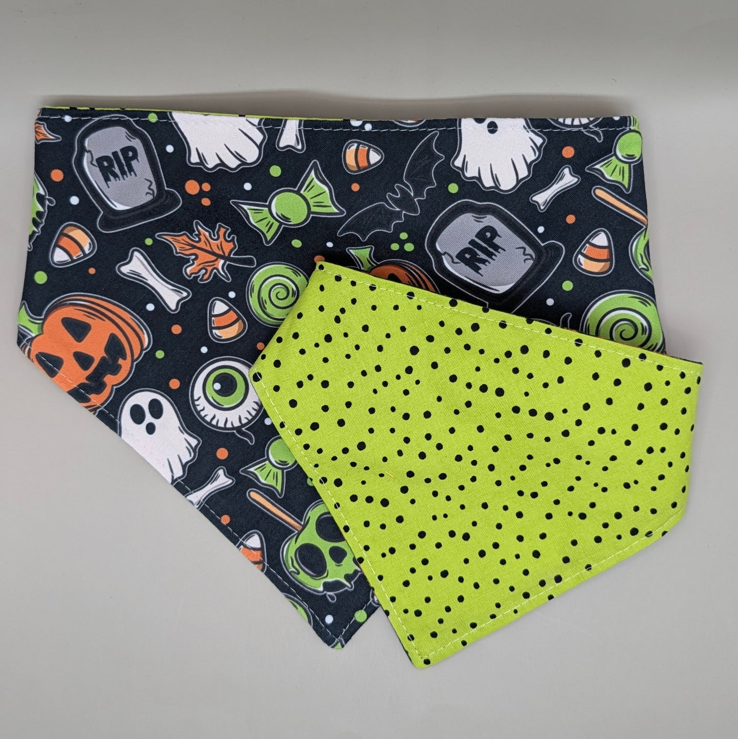 Spooky Halloween- reversible