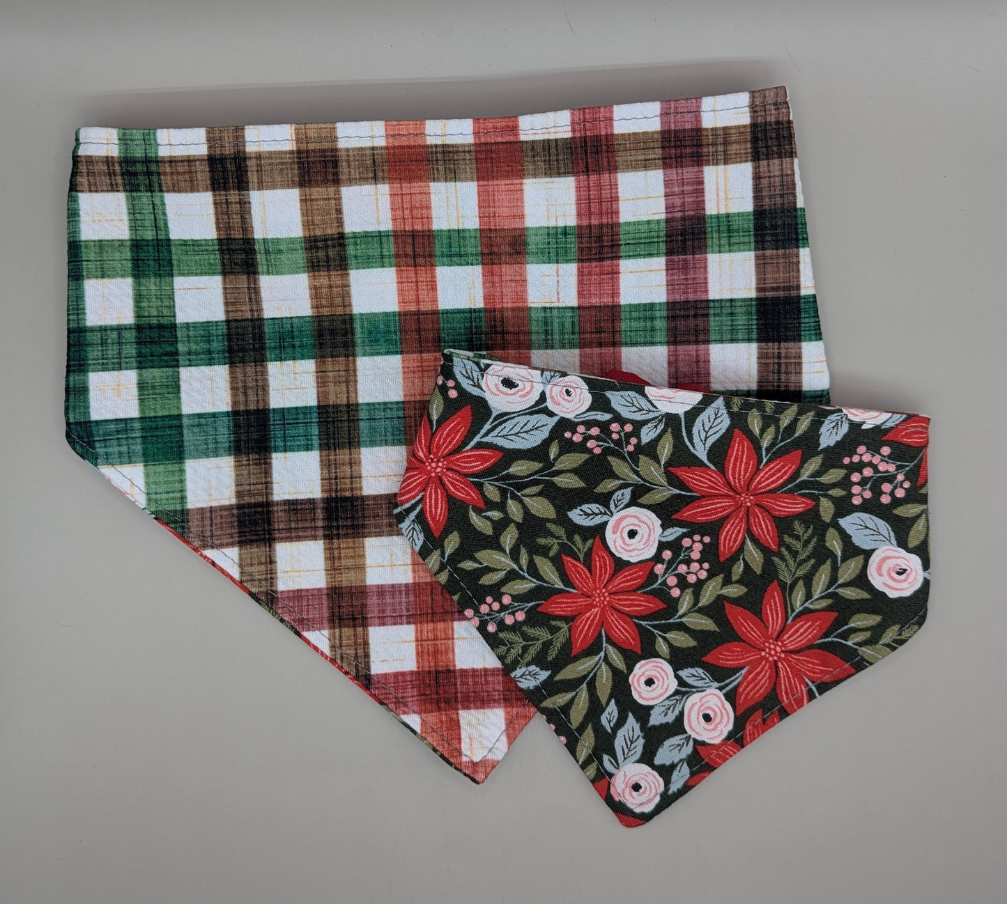 Christmas Floral Scrunchie Bandana- Reversible