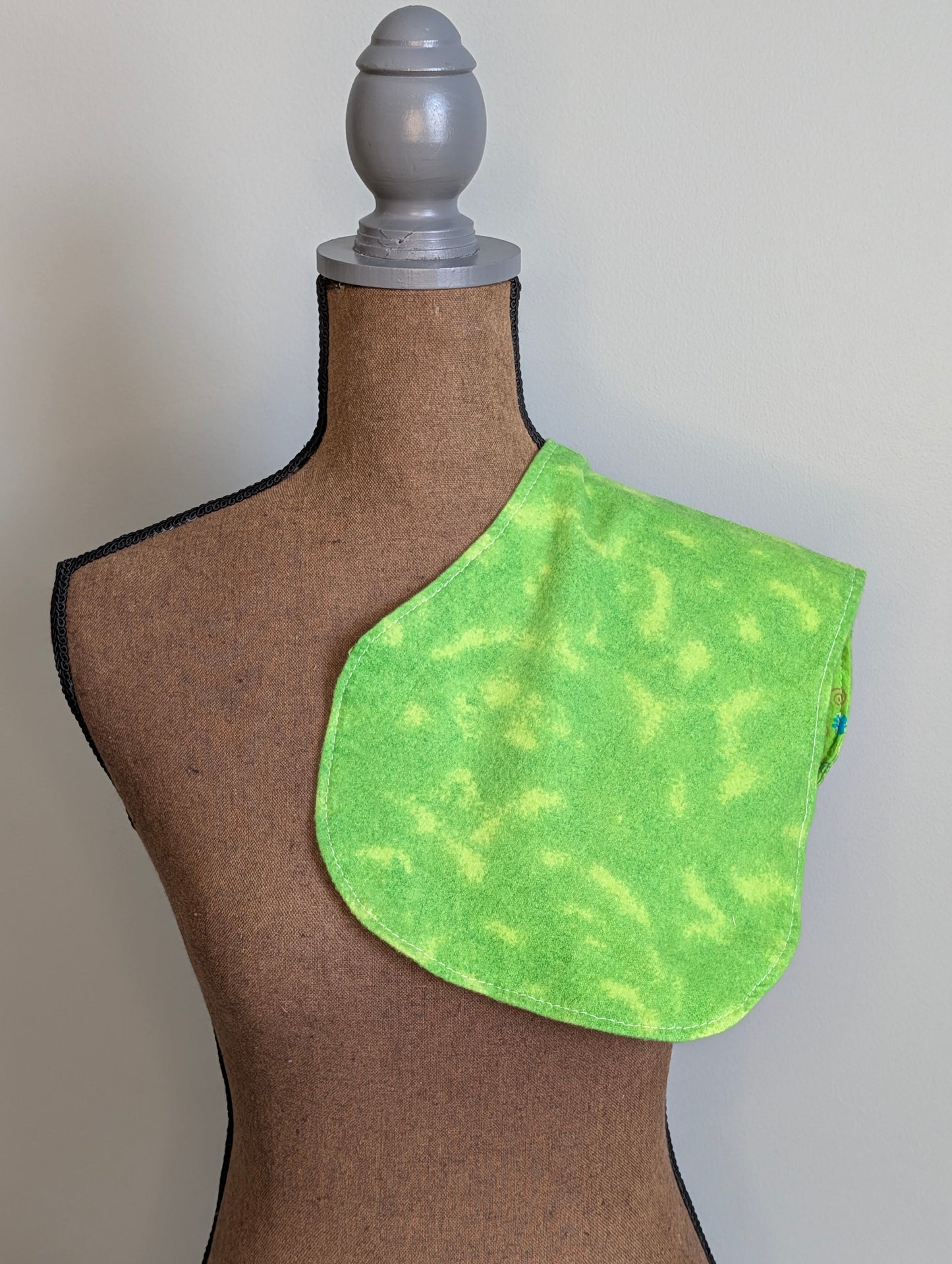 Busy Bugs Burp Cloth