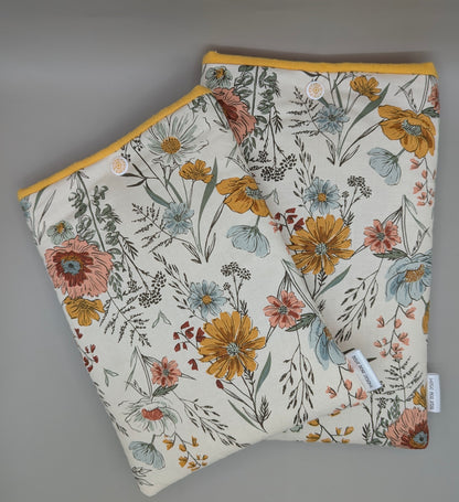 Cream Floral reader sleeve