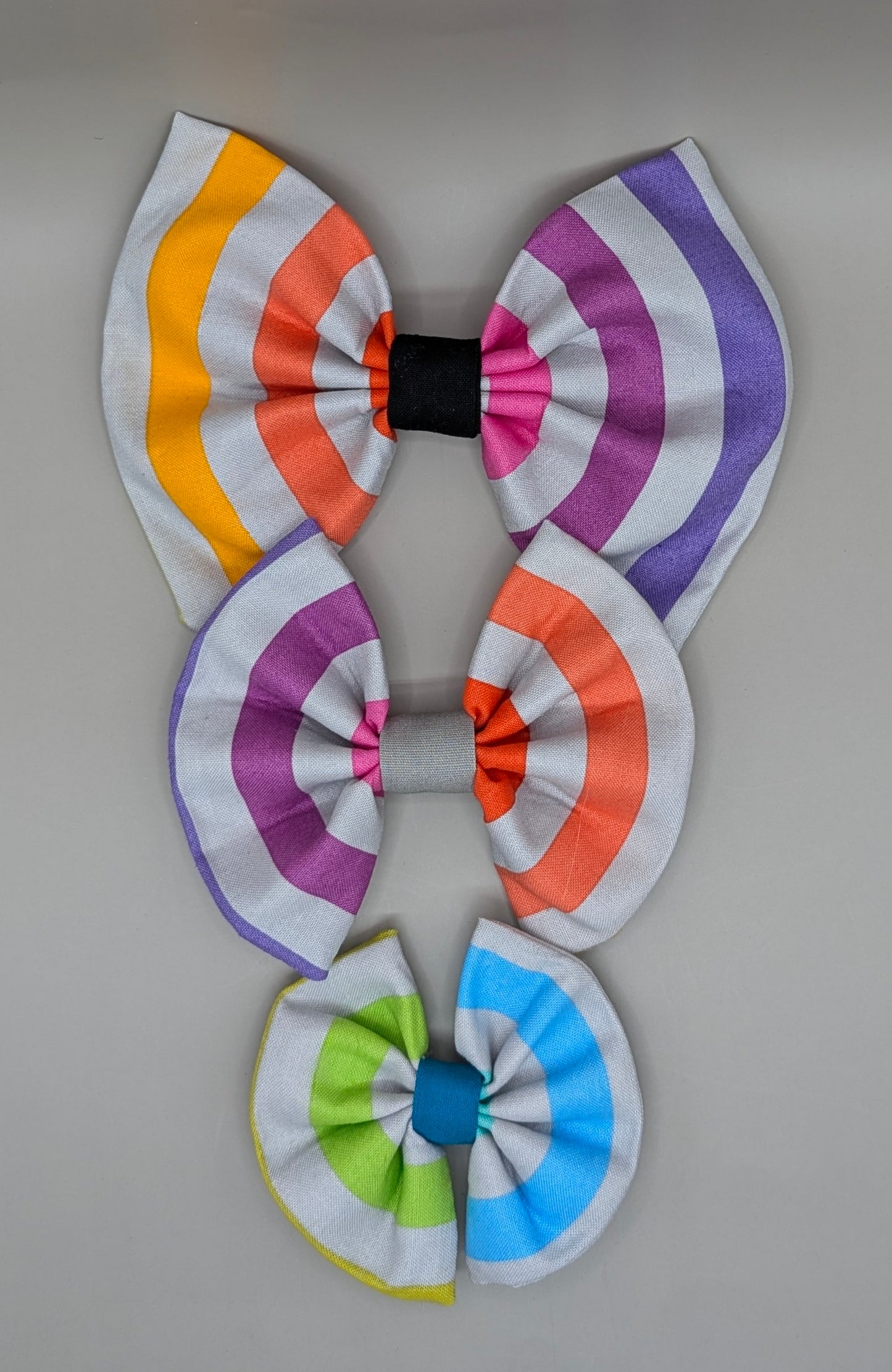 Bellie Bear Bows - Grey Rainbow Stripe