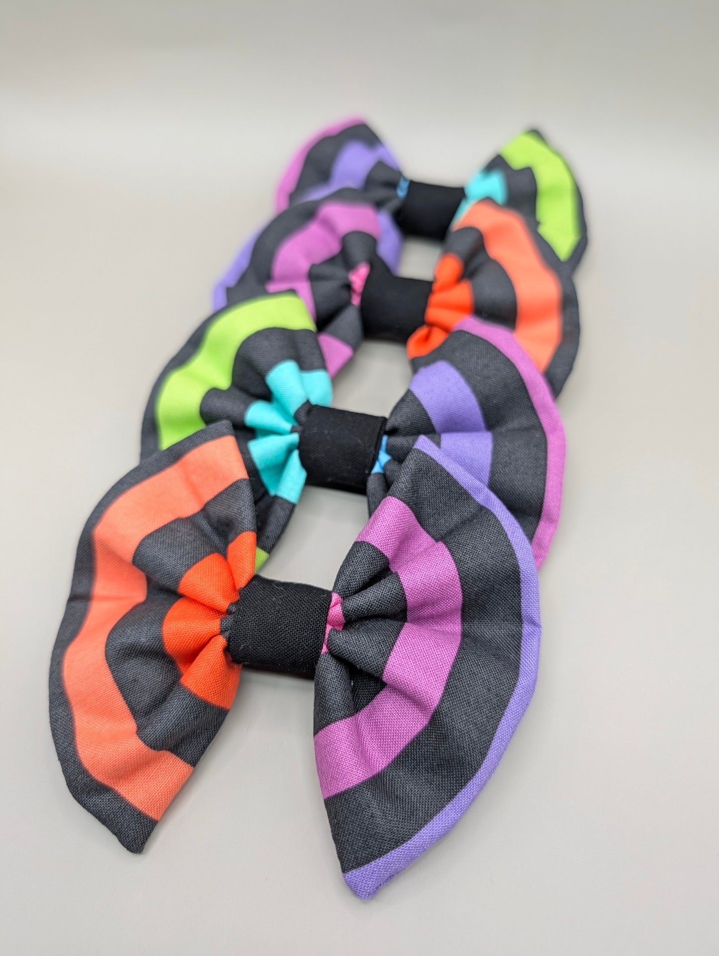 Bellie Bear Bows - Black Rainbow Stripe