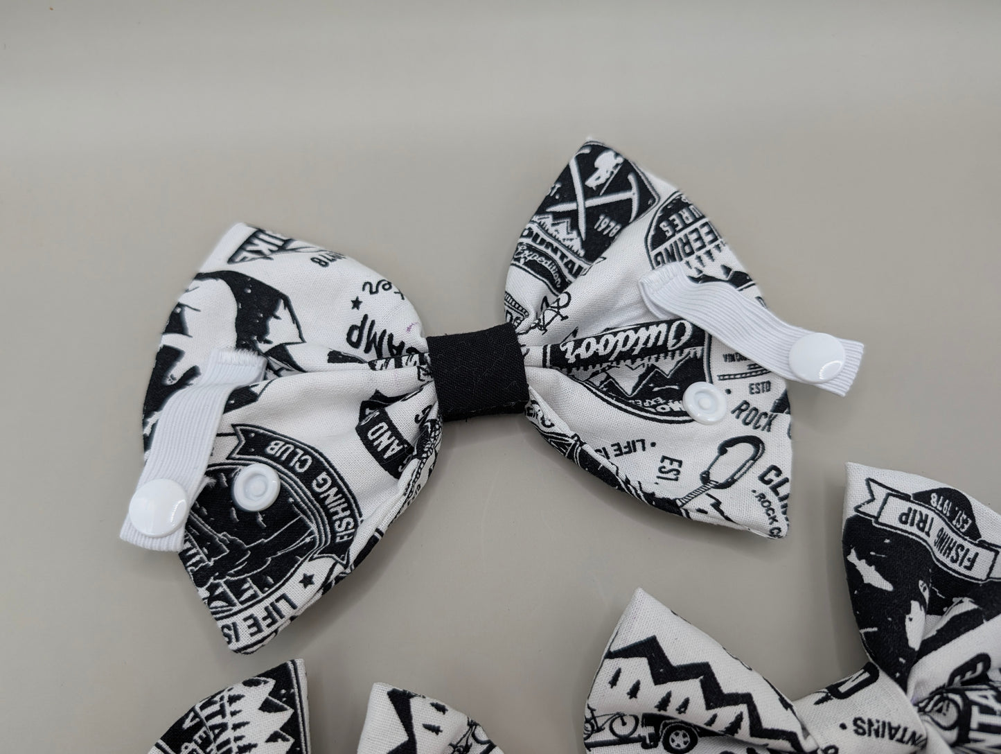 Bellie Bear Bows - Wilderness (will not restock)