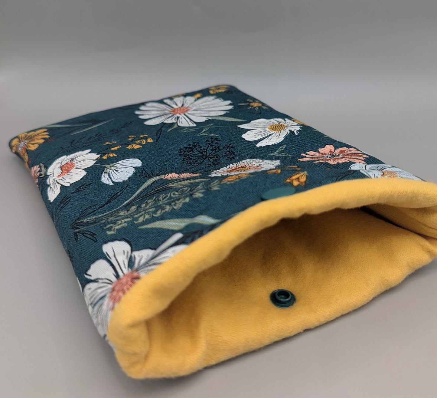 Green Floral reader sleeve