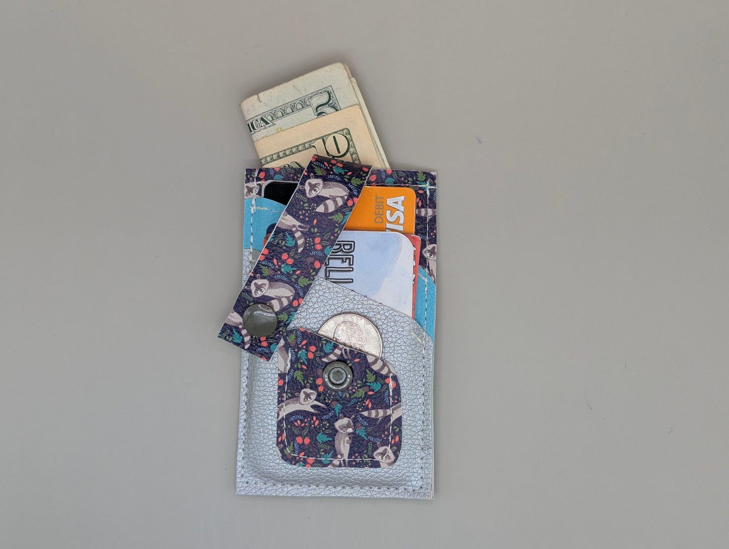 Card wallet /w coin pocket- Raccoon