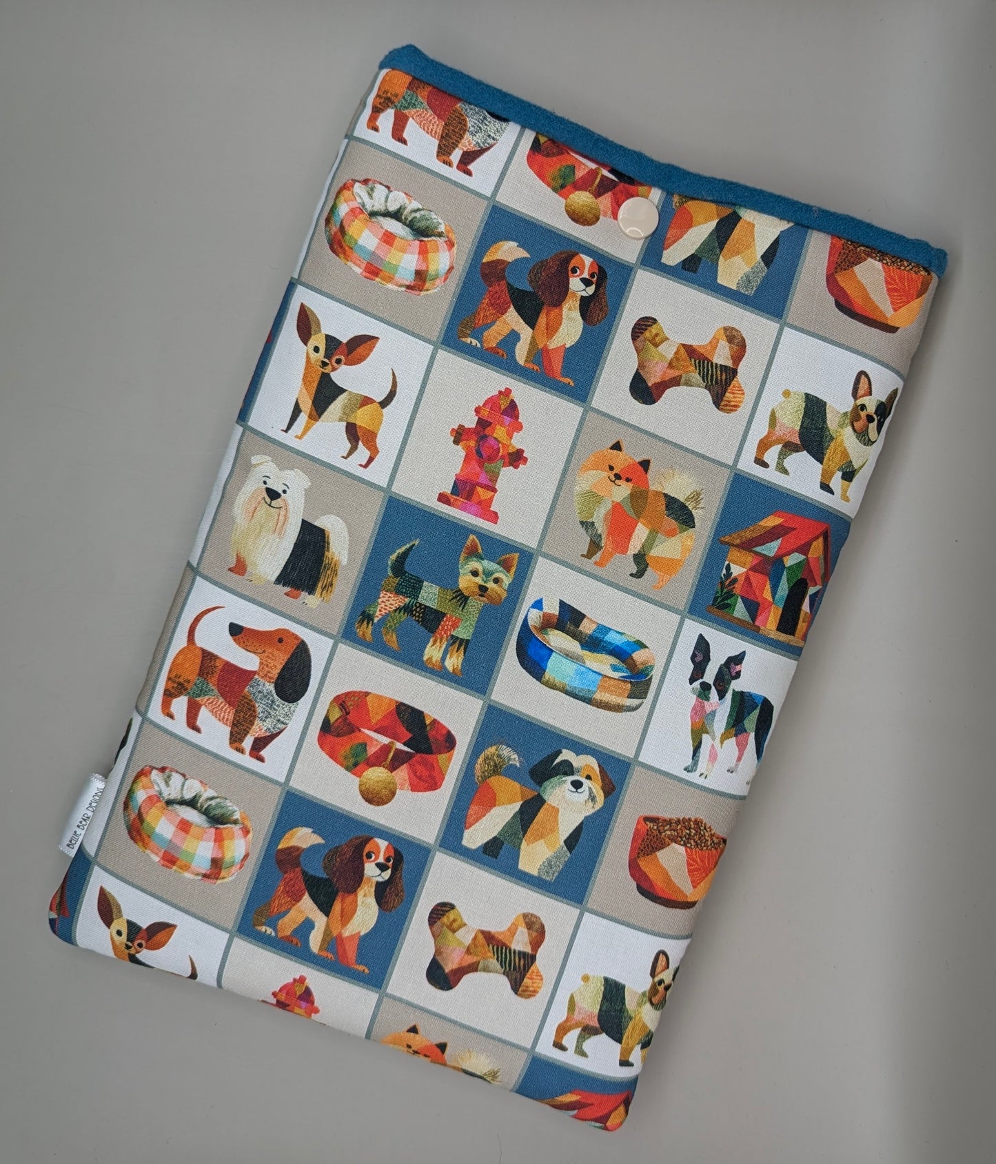 Patchwork Pups reader sleeve