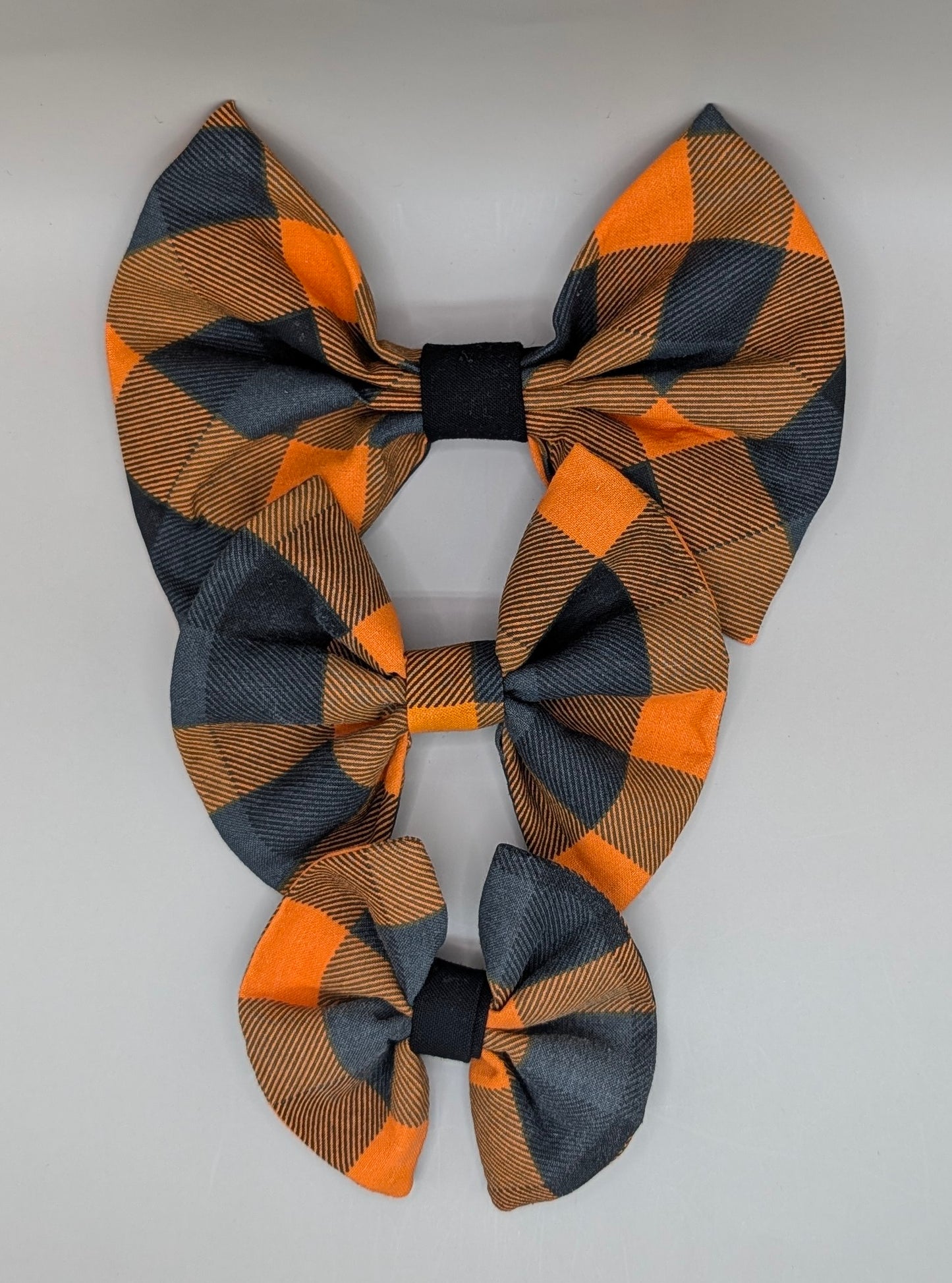 Bellie Bear Bows - Orange/Black Plaid