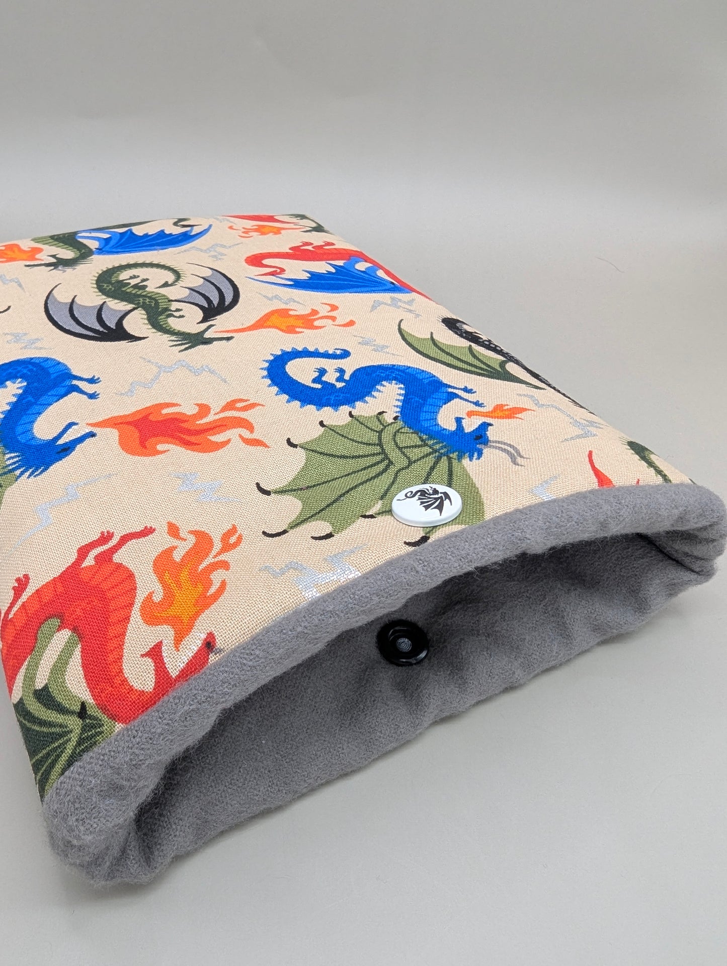 Dragon reader sleeve