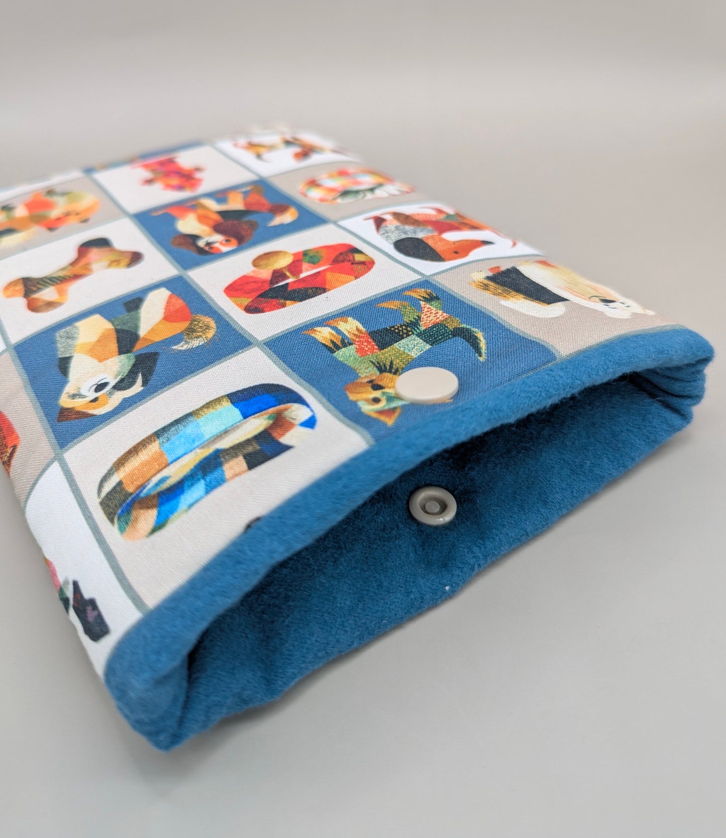 Patchwork Pups reader sleeve