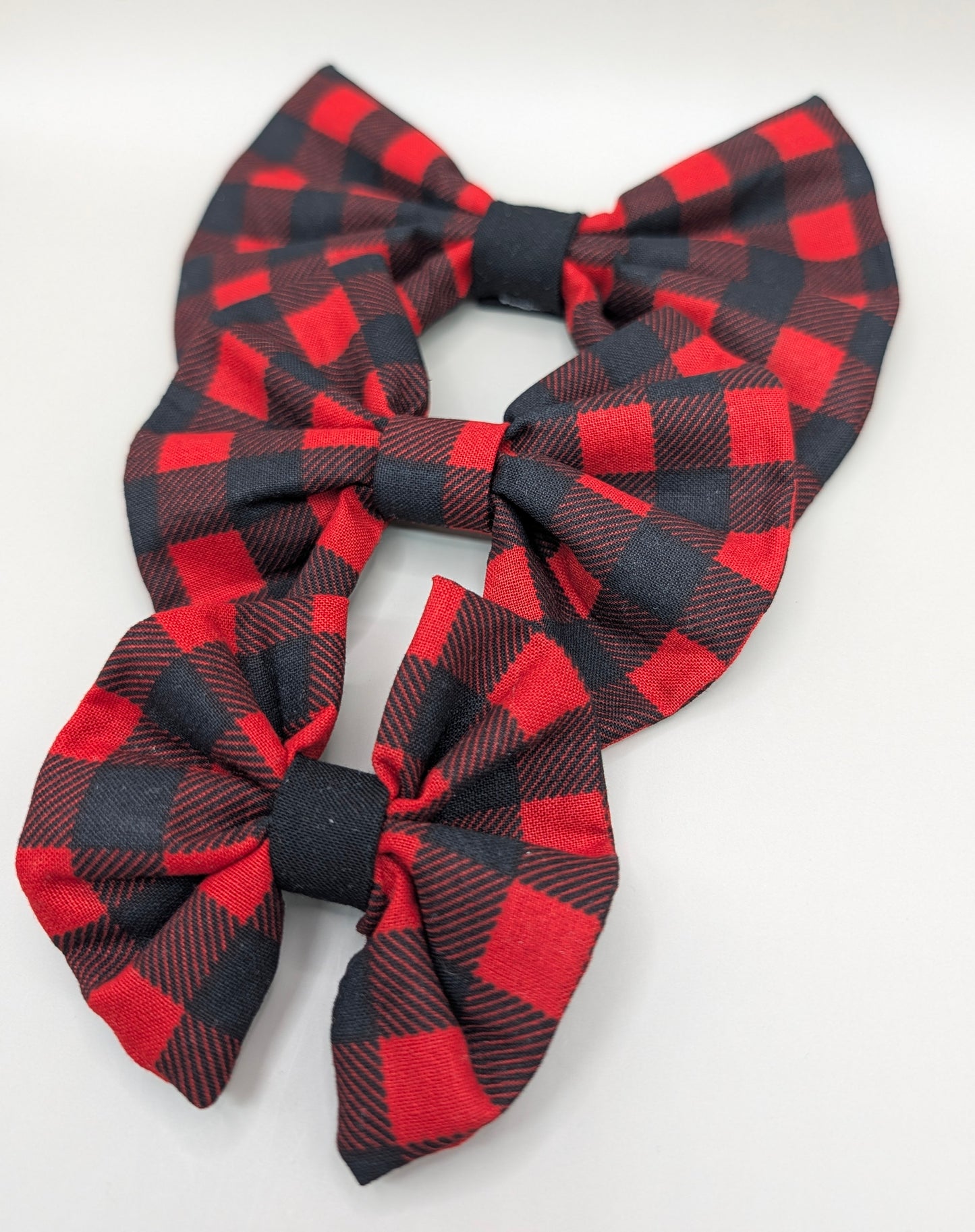 Bellie Bear Bows - Red Flannel (will not restock)